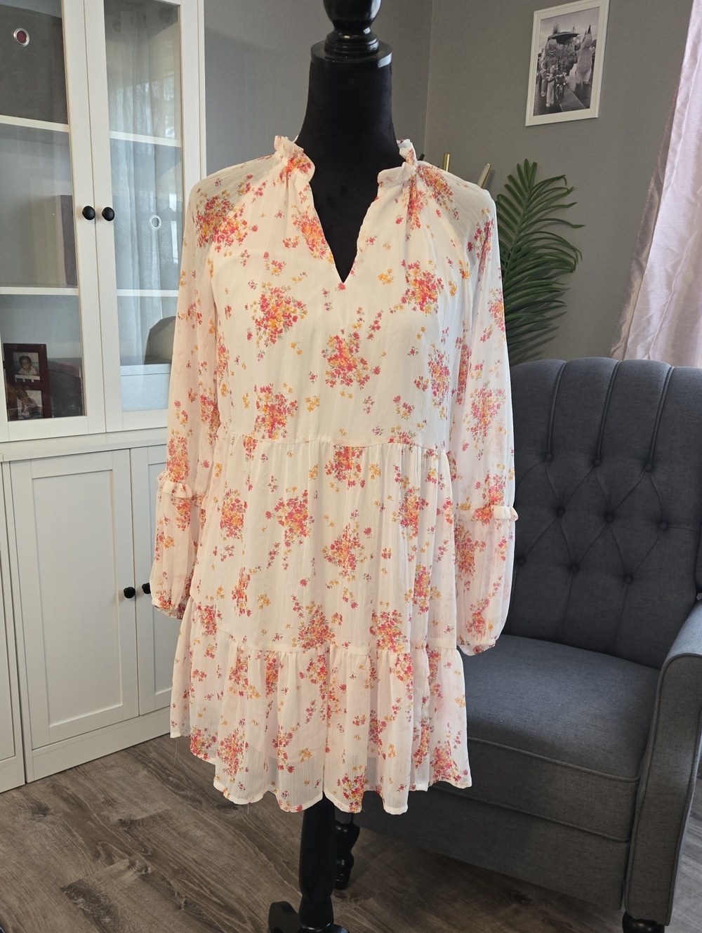 Vince Camuto Floral Ruffle Tiered Long-Sleeve Dress - White with Pink Floral
